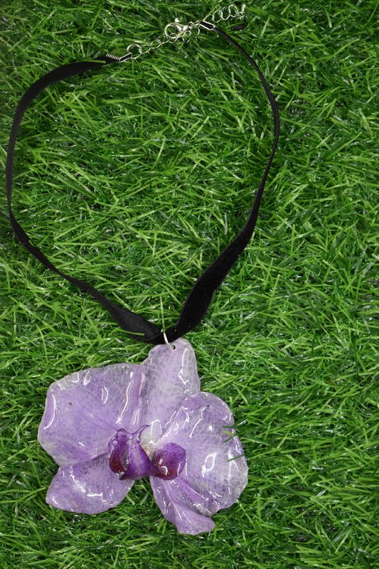 Real Orchid Choker • Resin Flower Necklace • Botanical Jewelry • Boho Statement Necklace • Nature Gift for Her